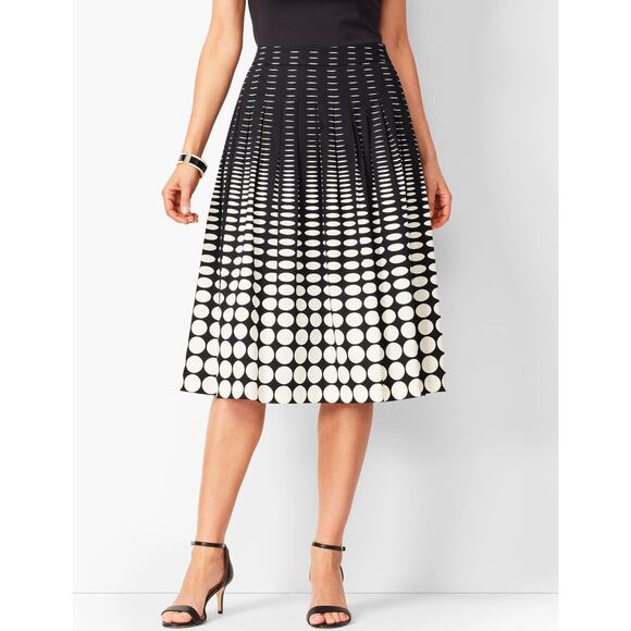 Talbots Geometric Print Full Skirt – Size 14 - Picture 1 of 8